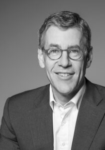 3_Busch-Reisinger_Bilder_Vorstaende_Philip-Burchard